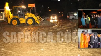 Sapanca'da Zor Gece: 'Adeta Gök Delindi'