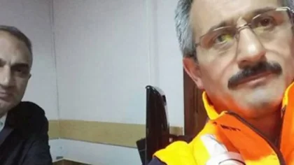 'Millet Can, Onlar İse Selfie Derdinde'