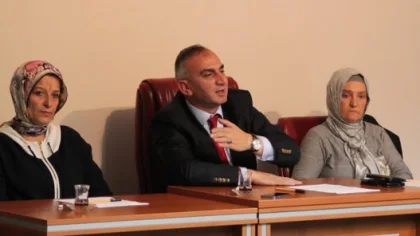 Sapanca Belediyesi Büyük Marketlere Sınırlama Getirdi
