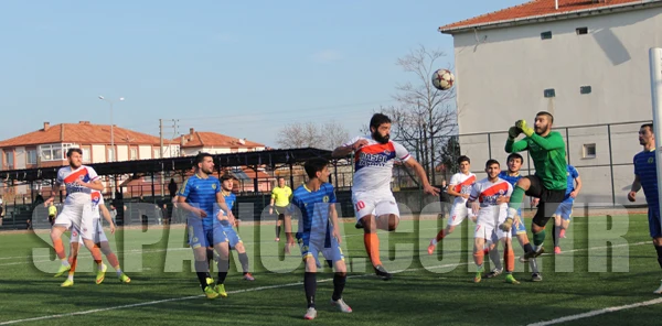 Lider Karasu'dan 1 Puanla Döndü