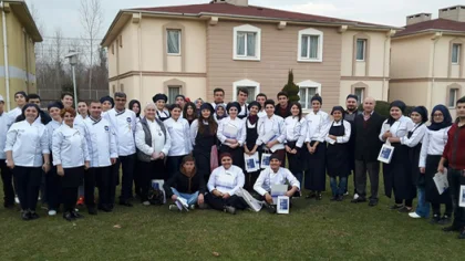 Akademik Genç Aşçılar Tahta Kaşık Yemek Yarışması Sonuçlandı