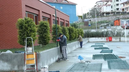 Belediye'den Okul Bahçesinde Düzenleme