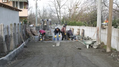 Kırkpınar Tepebaşı'na Parke Yol