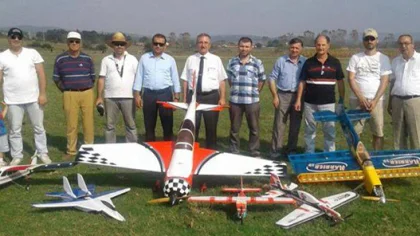 Model Uçak Tutkunları Sapanca'da Buluştu