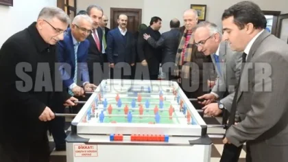 Protokol'den Renkli Açılış