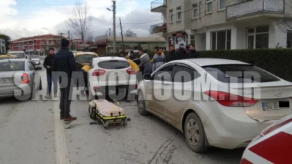 Sapanca'da Zincirleme Trafik Kazası: 1 Yaralı