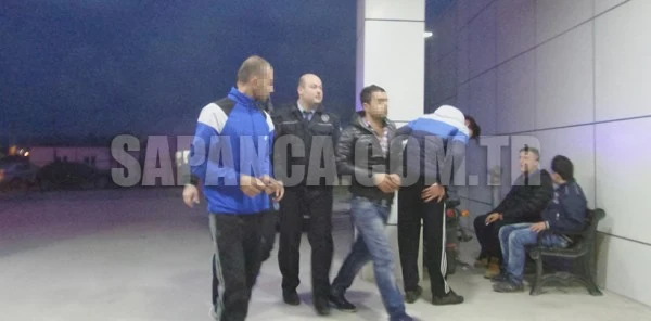 Çay Bahçesinde Vurgun: 1 Yaralı