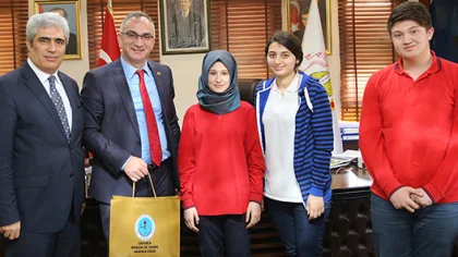 Başkan Yılmazer'e Teşekkür Ziyareti