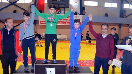 Minik Güreşçiler Minderde Kaplan Oldu