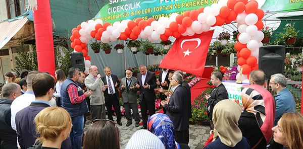 Çiçeğe Farklı Bir Bakış Açısı