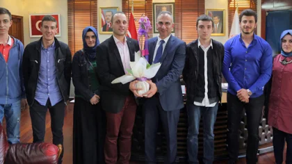 Ak Gençlerden Başkan Yılmazer'e Ziyaret