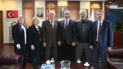 Sima Laz Vakfı'ndan Başkan Yılmazer'e Ziyaret