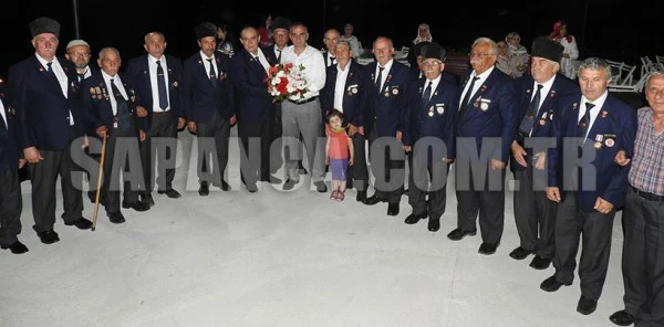 Gaziler Sapanca'da İftar Yaptı