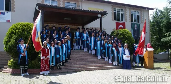 Sapanca Sağlık Meslekte Mezuniyet Heyecanı