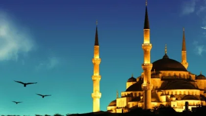 İlk Sahur Saat 03.22, İlk İftar İse Saat 20:35’de