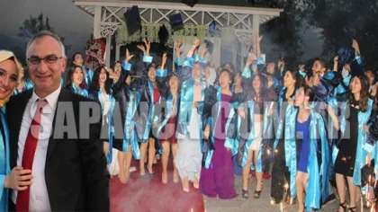 Sapanca Anadolu Lisesi'nde Mezuniyet Coşkusu