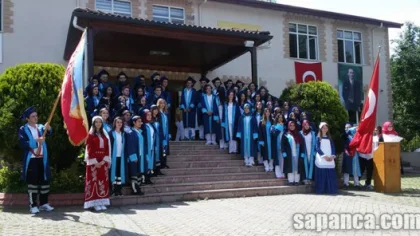 Sapanca Sağlık Meslekte Mezuniyet Heyecanı