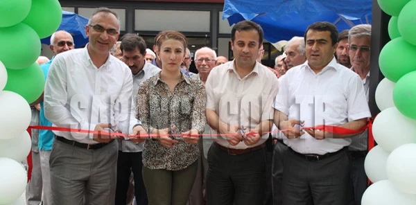 Zümrüt Cafe Açıldı