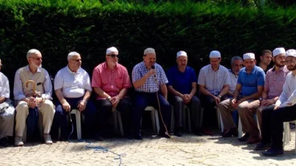 Sapanca Kemer Mezarlığında Arife Günü Mevlid Okutuldu