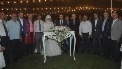 İş ve Siyaset Dünyası Bu Düğünde Buluştu