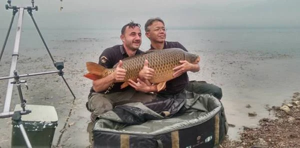 23.5 Kg Ağırlığında Sazan Balığı Yakaladı