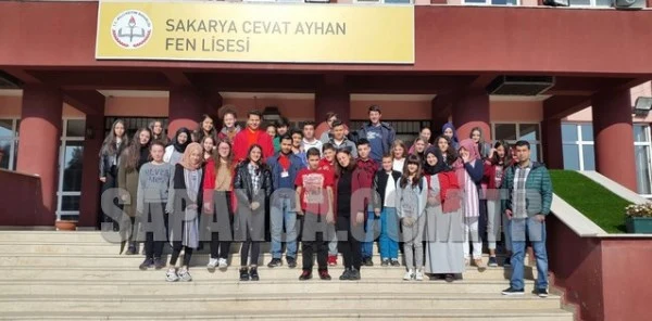 Öğrencilere Lise Tanıtım Gezisi