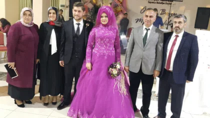 Arzu ve Nahas Evliliğe İlk Adımı Attı