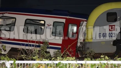 Trenler Sapanca'da Kafa Kafaya Çarpıştı