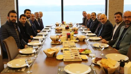 Vali Çoş Birlik Vakfını Ağırladı