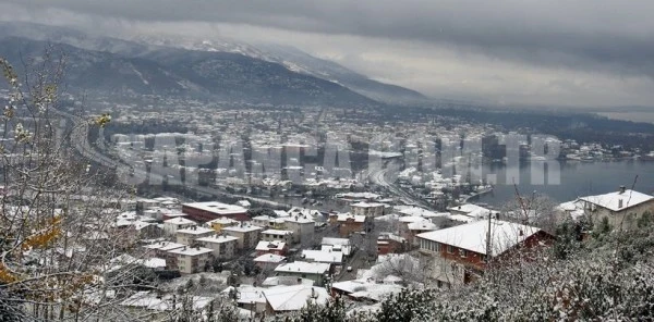 Sapanca'ya İlk Kar Düştü