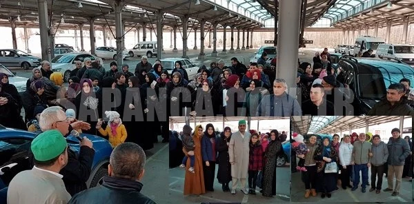 Umre'ye Giden Kafile Dualarla Uğurlandı
