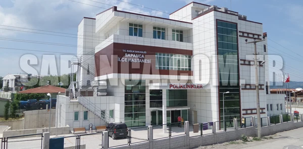 14 İşçi Yemekten Zehirlendi