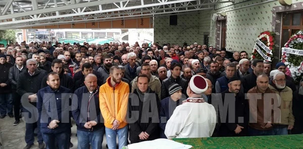 Sapanca Gençlikspor Eski Başkanı Bülent Pulat'ın Annesi Vefat Etti