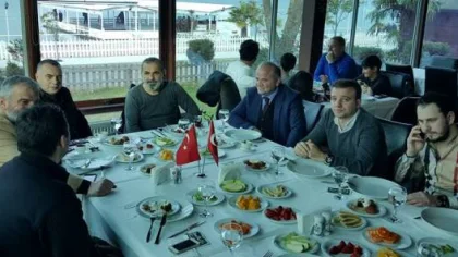 Oktay Kaynarca Sapanca'da