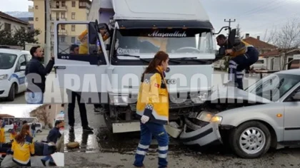 Sapanca'da Trafik Kazası: 4 Yaralı
