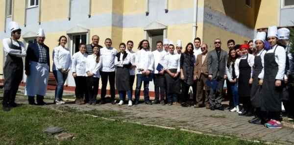 Aşçılık Öğrencilerine Dünya Mutfağı Eğitimi