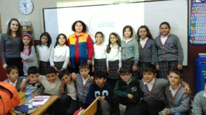 Öğrencilere 'Afet Bilinci' Eğitimi