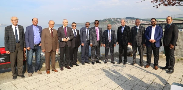 Arap Heyet Sapanca'yı Ziyaret Etti