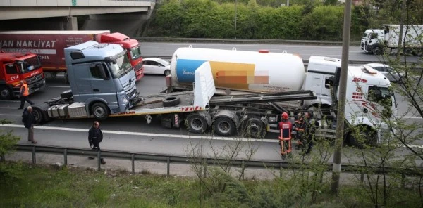 Sapanca'da Trafik Kazası: 1 Ölü