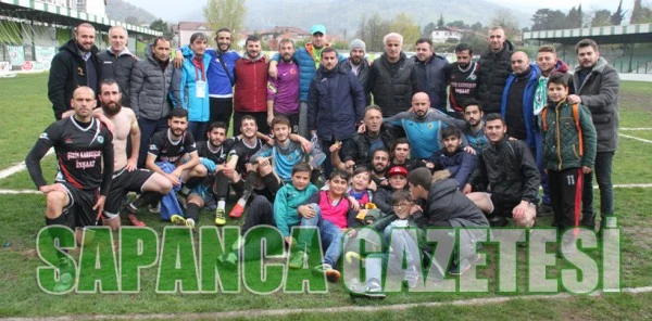 Sapancaspor Bal'da Kaldı