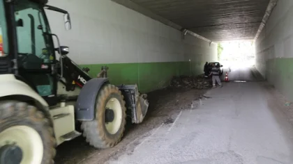 Alt Geçidin Zemini Onarılıyor