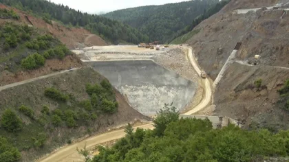 Toçoğlu, Sapanca Akçay Barajı'nı İnceledi