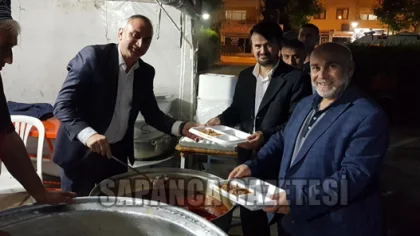 Kadir Gecesi'nde Başkandan Sahur İkramı