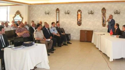 Kaymakamlık Muhtarlarla Bir Araya Geldi