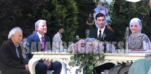 Abdullah Gül Sapanca'da Nikah Şahidi Oldu