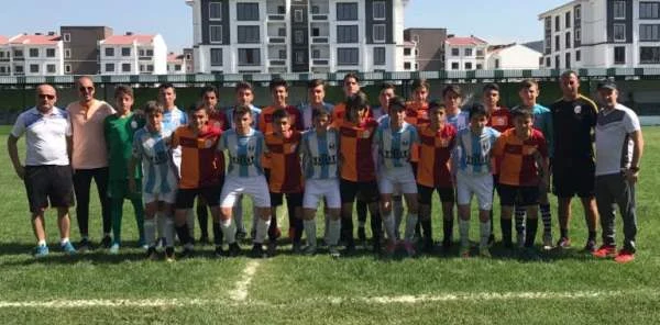 Akademispor, Galatasaray'la Hazırlık Maçı