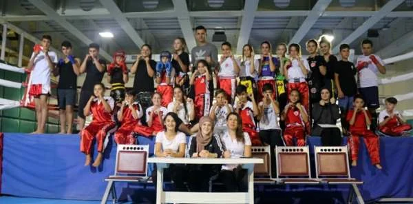 Kickboks'ta Kuşak Heyecanı