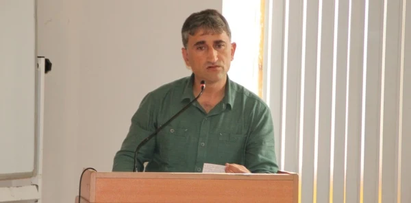 Özen: 'İşyeri İsimleri Türkçe Olsun'
