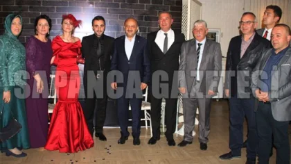 Yüzükleri Başbakan Yardımcısı Taktı