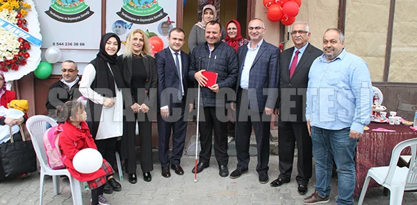 Bu Dernek Engelli Aileleri için